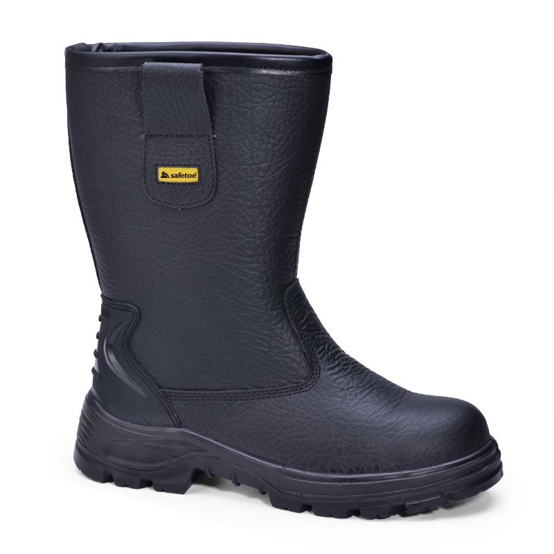 أحذية عمل الثلج