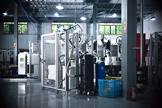 آلة المصنع 4